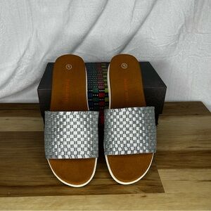 Bernie Mev Capri Sandals